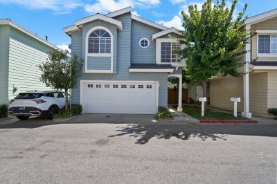 9159 1/2 Noble Ave, North Hills CA 91343