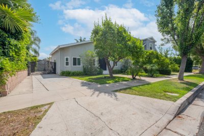 122 S Parish Place, Burbank CA 91506