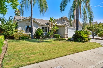 5298 West Browning Ave, Fresno CA 93722