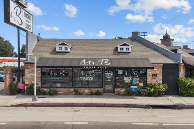 6006 Woodman Ave, Van Nuys CA 91401