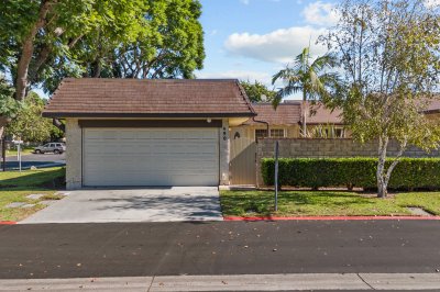 490 Escondido Ct