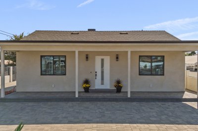 11200 Saticoy Street, Sun Valley CA 91352