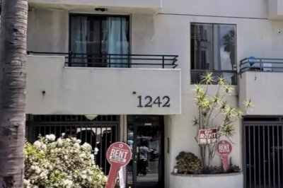 1242 South Holt Ave Unit 104, Los Angeles CA 90035