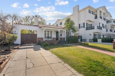 10846 Peach Grove St, North Hollywood CA 91601