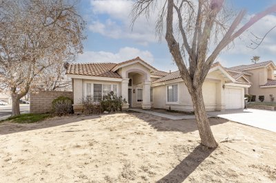 40102 Heathrow Dr, Palmdale, CA 93551 | Similar Property Thumbnail