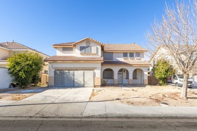 43705 46th Street W, Lancaster CA 93536