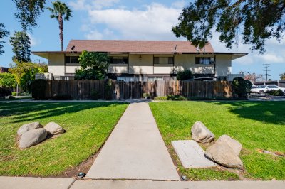 1935 Royalty Drive Unit A & B, Pomona CA 91767